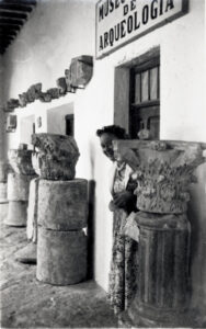 Puerta del Museo Local de Arqueología