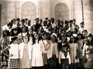 Grupo de jóvenes a finales de los 60