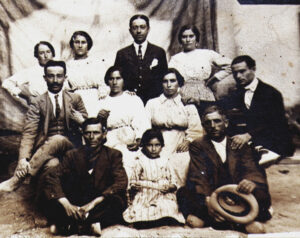 Juan de Farras junto a su familia
